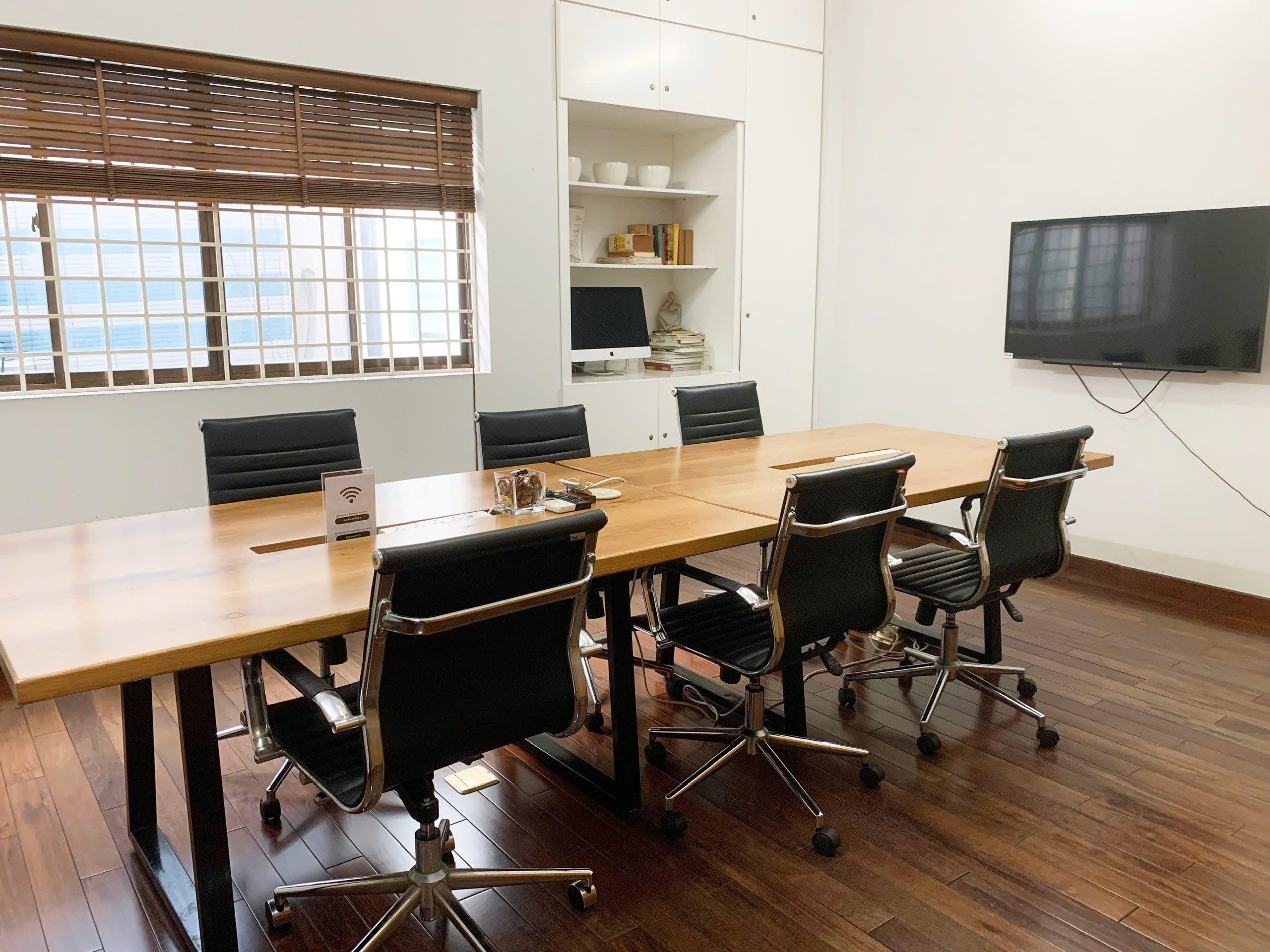 QSpace Conference Room in District 1, Saigon